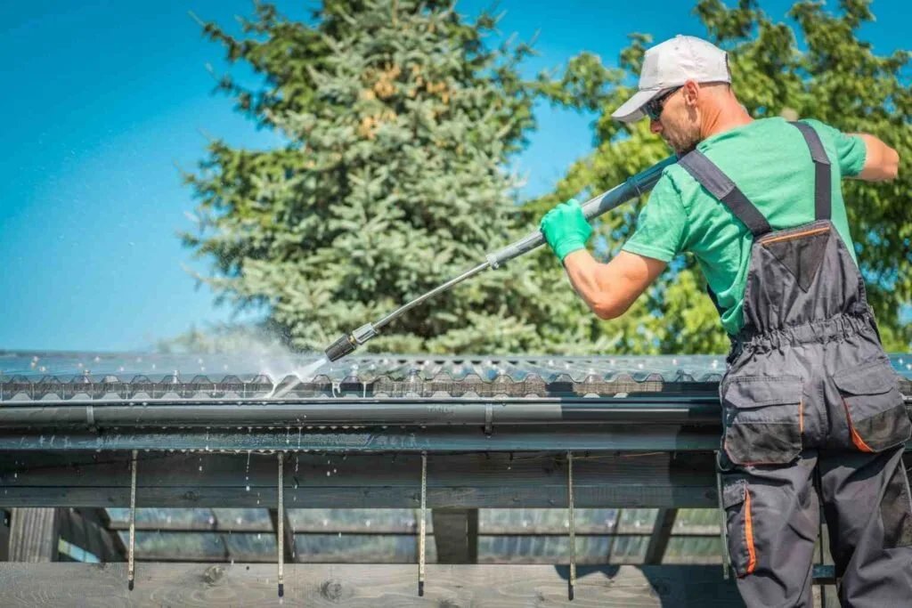 Benefits of Regular Roof Cleaning